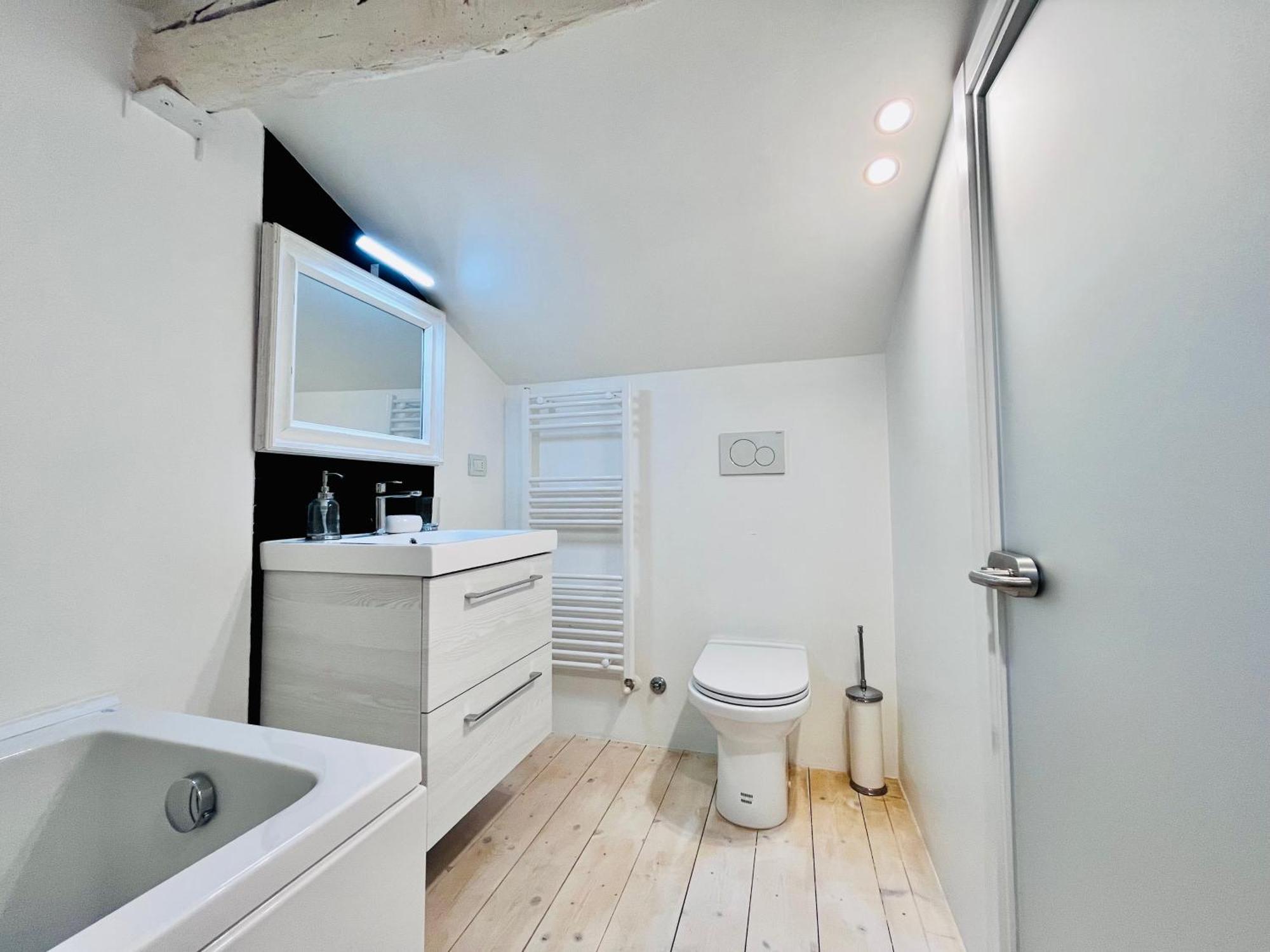 Riverside Loft Navigli - Spacious Two-Bedroom Apartment Milano Dış mekan fotoğraf