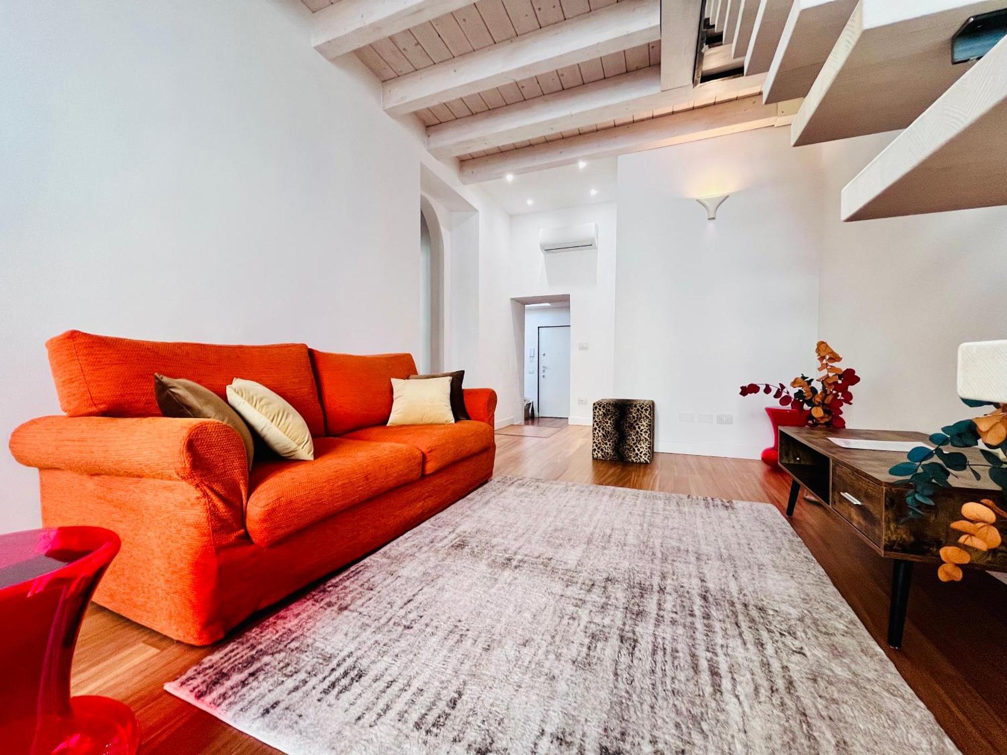 Riverside Loft Navigli - Spacious Two-Bedroom Apartment Milano Dış mekan fotoğraf