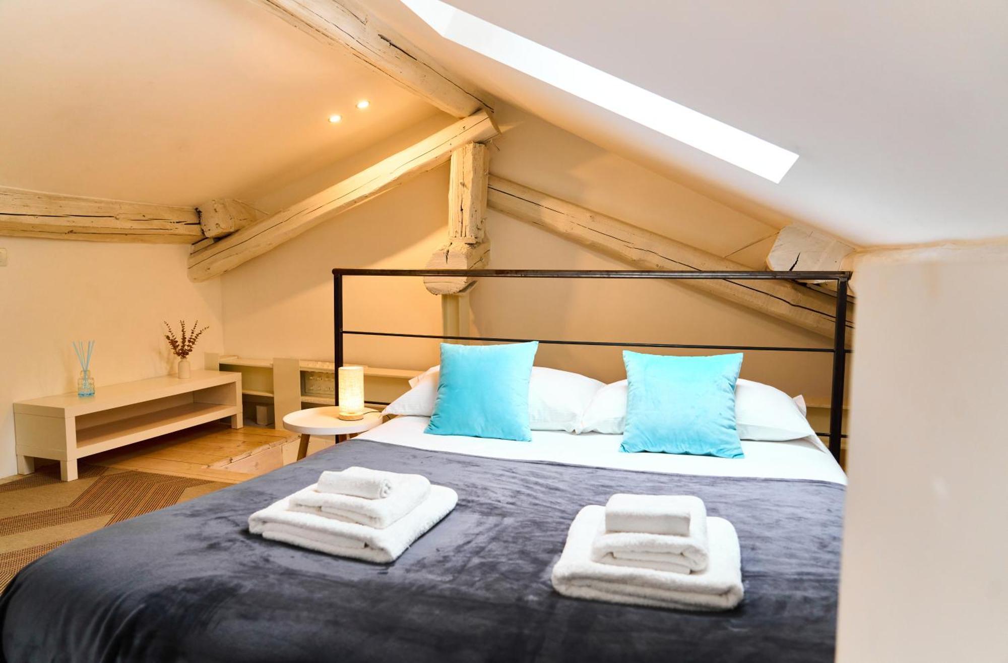 Riverside Loft Navigli - Spacious Two-Bedroom Apartment Milano Dış mekan fotoğraf