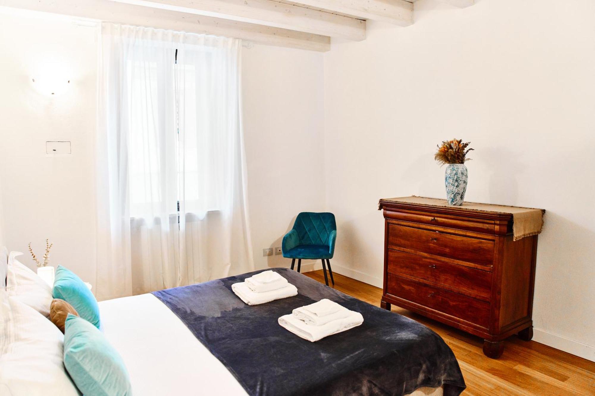 Riverside Loft Navigli - Spacious Two-Bedroom Apartment Milano Dış mekan fotoğraf