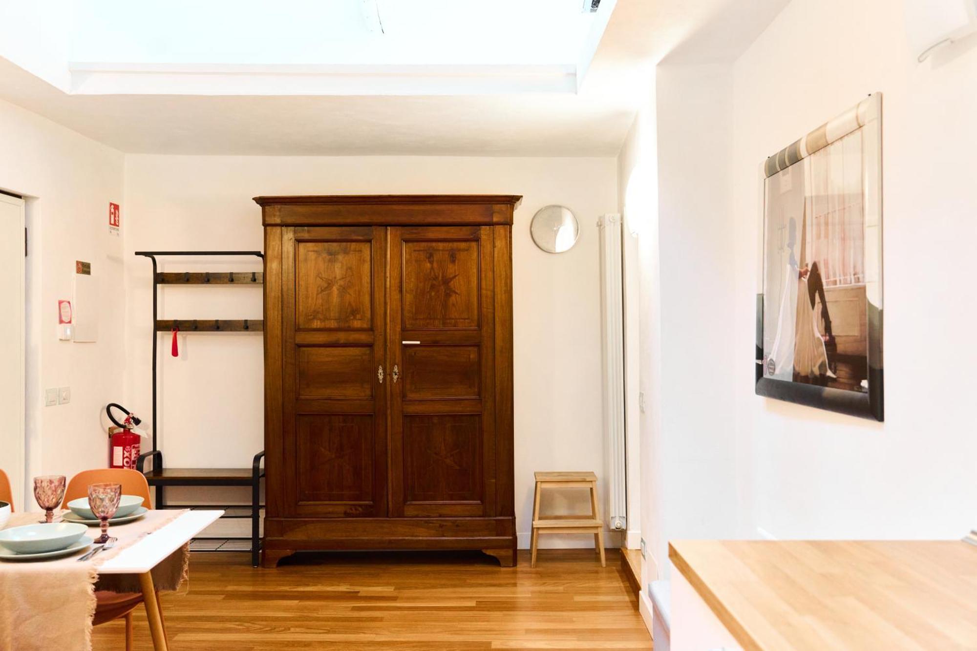 Riverside Loft Navigli - Spacious Two-Bedroom Apartment Milano Dış mekan fotoğraf